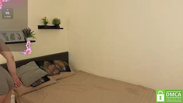 Bonnie Nunez online show from October 18, 6:08 pm