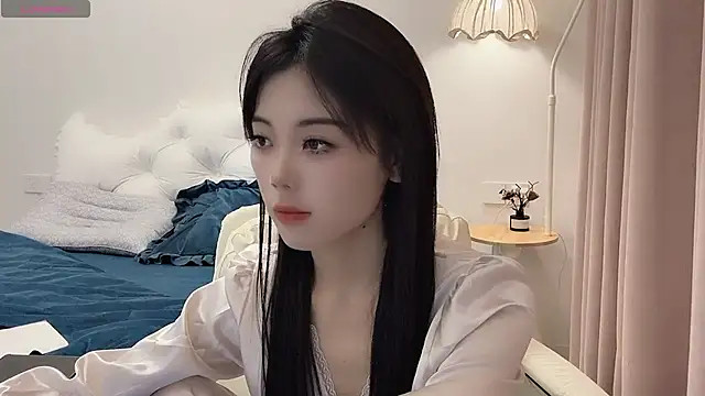 Snapshot of bao-bao- chatting on November 6, 3:35 pm bao-bao- online show from November 6, 3:35 pm