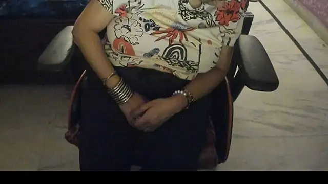 ShylaGill online show from November 26, 10:22 pm