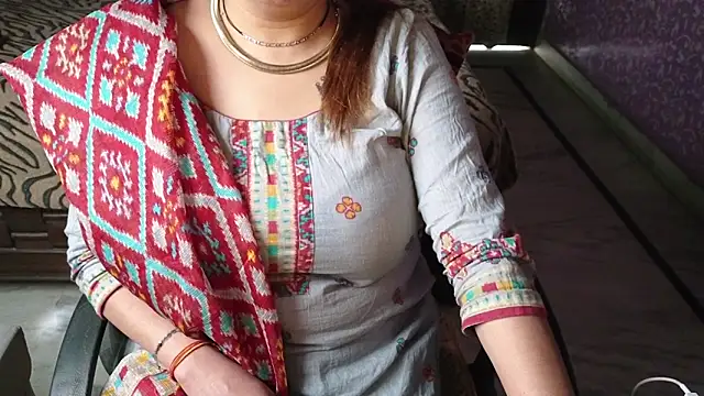 ShylaGill online show from February 6, 9:34 am