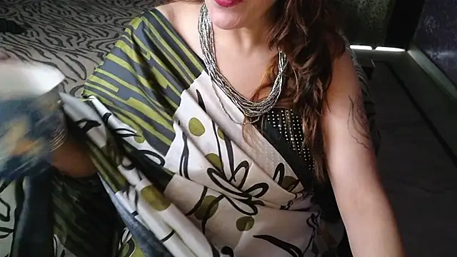 ShylaGill online show from February 7, 8:07 am