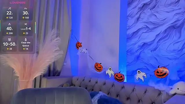 Aria Mila online show from October 30, 11:33 am