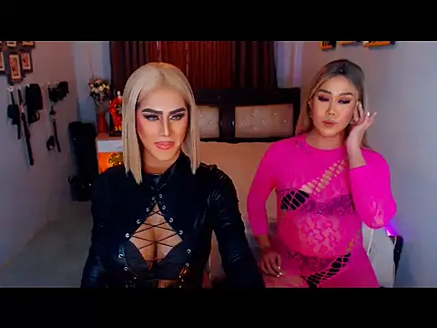 MystiqueQueen online show from September 21, 5:42 am