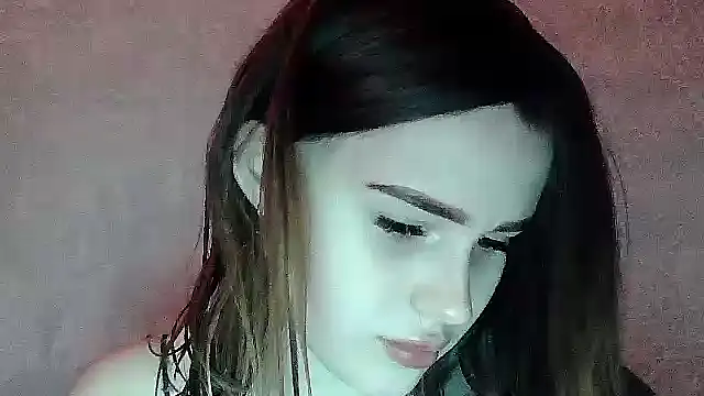 SweetLoraa online show from November 12, 7:35 pm