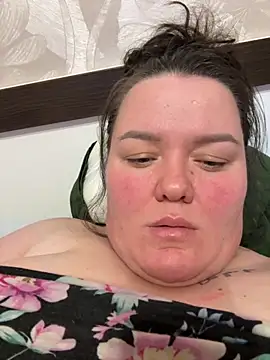 SunnyLeila2101 online show from September 15, 7:14 pm