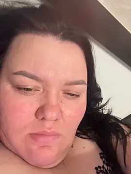 SunnyLeila2101 online show from December 1, 8:25 pm