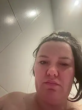 SunnyLeila2101 online show from May 13, 9:33 pm