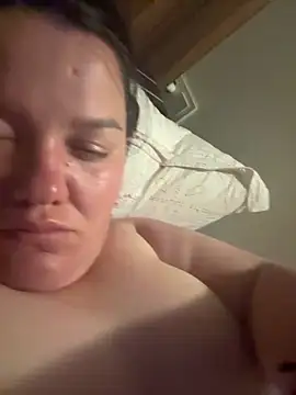 SunnyLeila2101 online show from June 14, 8:44 pm