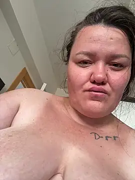 SunnyLeila2101 online show from June 21, 11:46 am