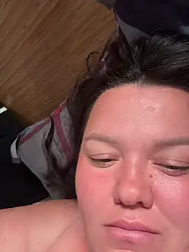 SunnyLeila2101 online show from July 6, 8:44 pm