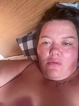SunnyLeila2101 online show from July 10, 3:11 am