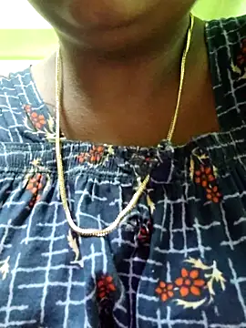 Snapshot of Tamilreethu chatting on September 22, 11:56 am Tamilreethu online show from September 22, 11:56 am