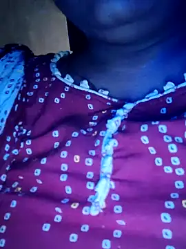 Snapshot of Tamilreethu chatting on October 7, 7:00 pm Tamilreethu online show from October 7, 7:00 pm