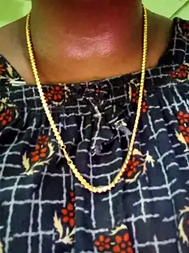 Snapshot of Tamilreethu chatting on October 12, 8:02 am Tamilreethu online show from October 12, 8:02 am