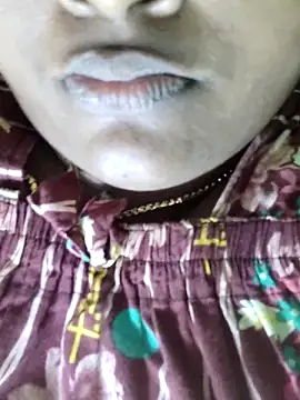 Snapshot of Tamilreethu chatting on November 1, 5:15 pm Tamilreethu online show from November 1, 5:15 pm