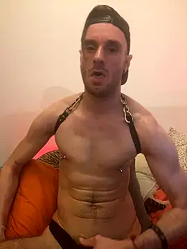 sexbooy27 online show from November 8, 8:29 pm