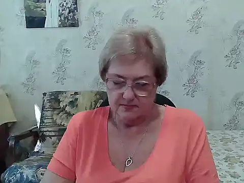 Renata62011 online show from September 11, 10:59 am