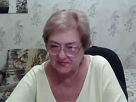 Renata62011 online show from September 12, 3:45 pm