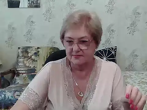 Renata62011 online show from September 14, 11:20 am