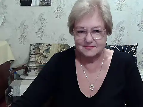 Renata62011 online show from September 17, 3:30 am