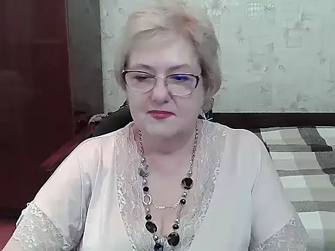 Renata62011 online show from July 3, 12:33 pm