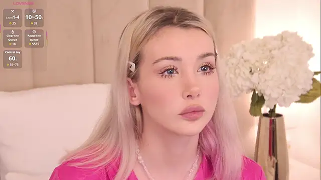 Nesolla online show from October 20, 7:03 pm