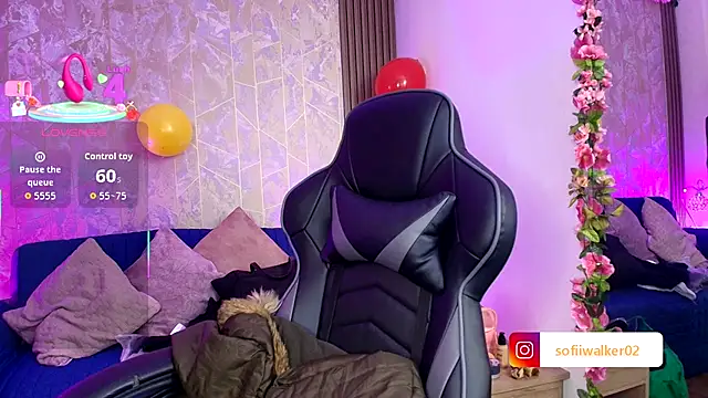 SophiaWalker 1 online show from October 8, 11:41 am