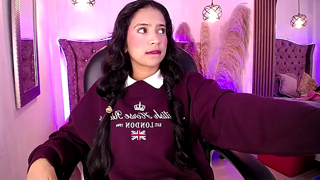 SophiaWalker 1 online show from December 4, 12:14 pm