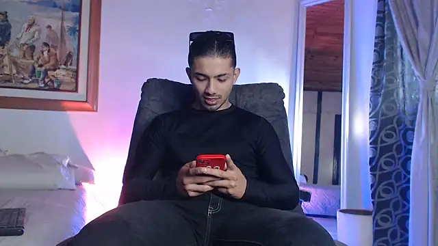 Snapshot of ArturoCardona_ chatting on March 13, 12:45 pm ArturoCardona online show from March 13, 12:45 pm