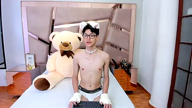 AustinFluf online show from September 11, 11:54 am