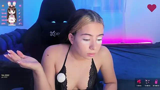 Snapshot of Aishelyng chatting on September 26, 8:57 pm Aishelyng online show from September 26, 8:57 pm