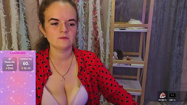 Snapshot of Luisa_Rosee chatting on September 15, 7:03 pm Luisa Rosee online show from September 15, 7:03 pm