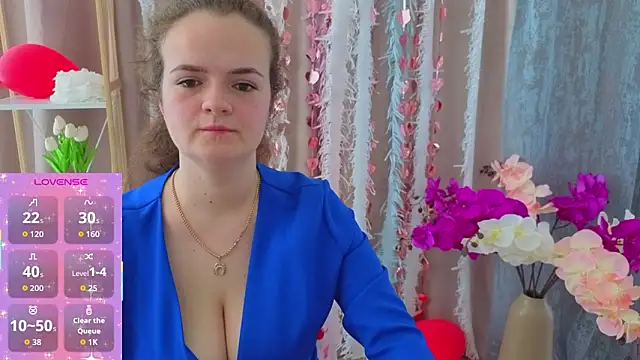 Luisa Rosee online show from March 14, 10:10 am