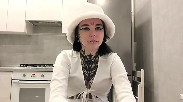 HighelikeGirl online show from January 9, 7:11 am