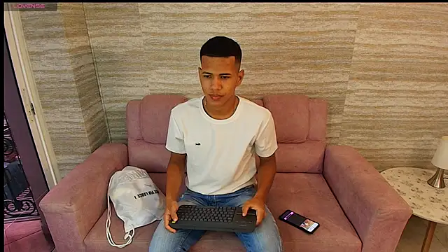 KingStark  online show from October 11, 11:20 am