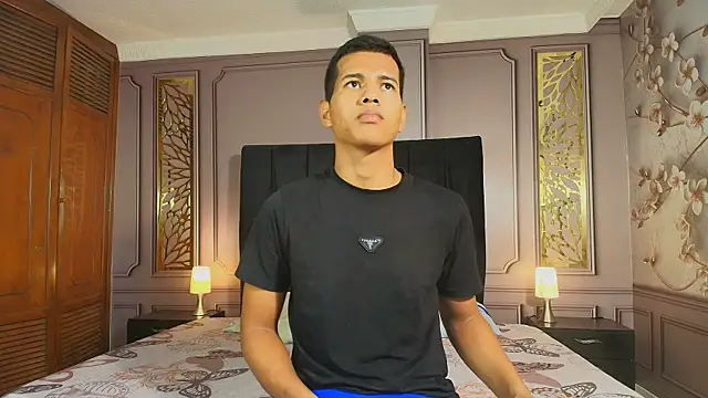 KingStark  online show from December 23, 3:26 am