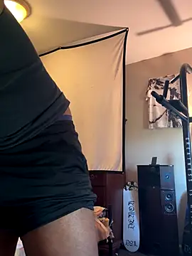 KeYBuMp323 online show from October 10, 2:05 pm