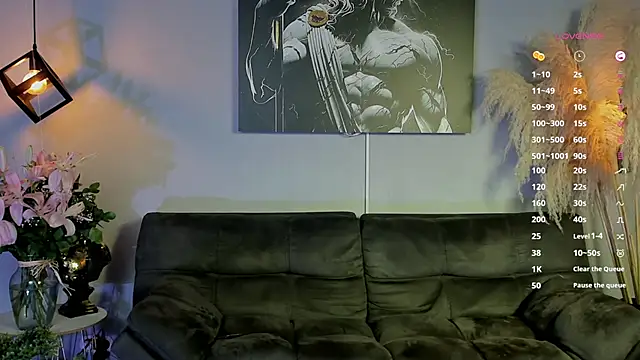 Snapshot of tomy_scott chatting on September 27, 10:31 am tomy scott online show from September 27, 10:31 am