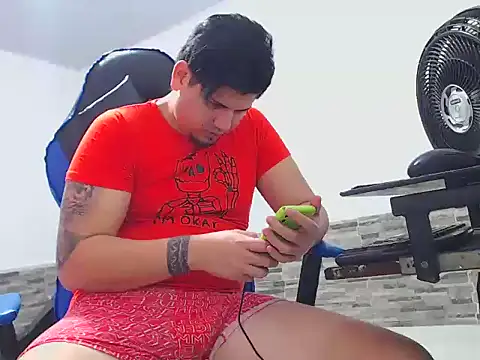 Snapshot of mister_cum1999 chatting on October 30, 9:37 pm mister cum1999 online show from October 30, 9:37 pm