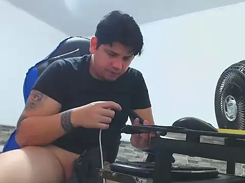 mister cum1999 online show from May 17, 7:50 am