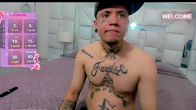 Dangerous couple  online show from October 10, 7:02 pm