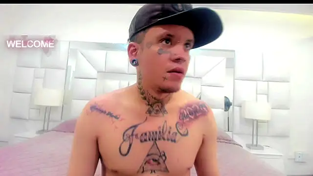 Dangerous couple  online show from October 11, 7:01 pm