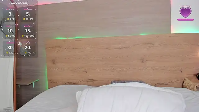 Jasmin hamdan online show from September 12, 7:14 pm