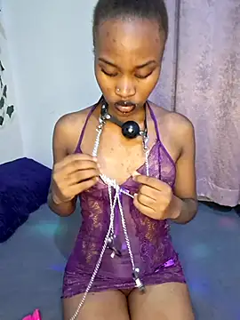 FionaKeith10103 online show from June 16, 10:34 pm