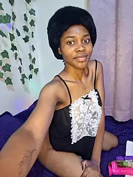 FionaKeith10103 online show from July 18, 1:37 pm