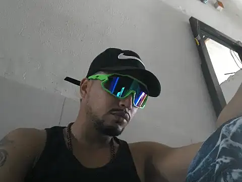 Chingasexo online show from February 28, 8:43 pm