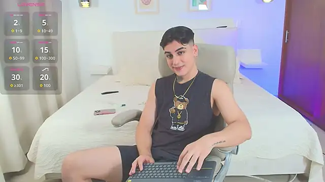 Thiago winteer online show from September 12, 4:34 am