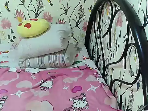 Snapshot of Fantasy_Hugetits31 chatting on December 14, 12:38 am Fantasy Hugetits31 online show from December 14, 12:38 am