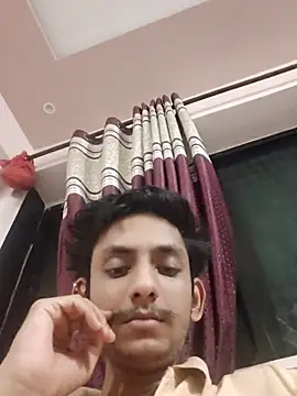 yung cplz online show from September 22, 4:42 pm