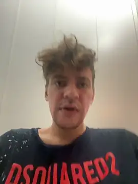 Snapshot of hottest23 chatting on November 11, 11:21 am hottest23 online show from November 11, 11:21 am